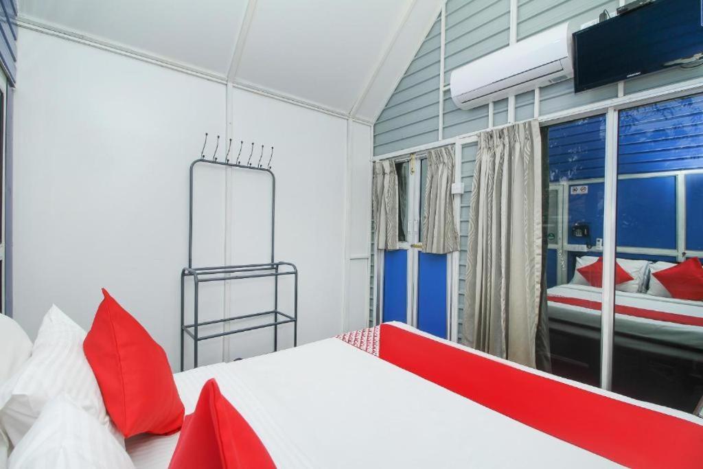Airport A4 Transit Hub - Eco Chalets Katunayaka Exteriér fotografie