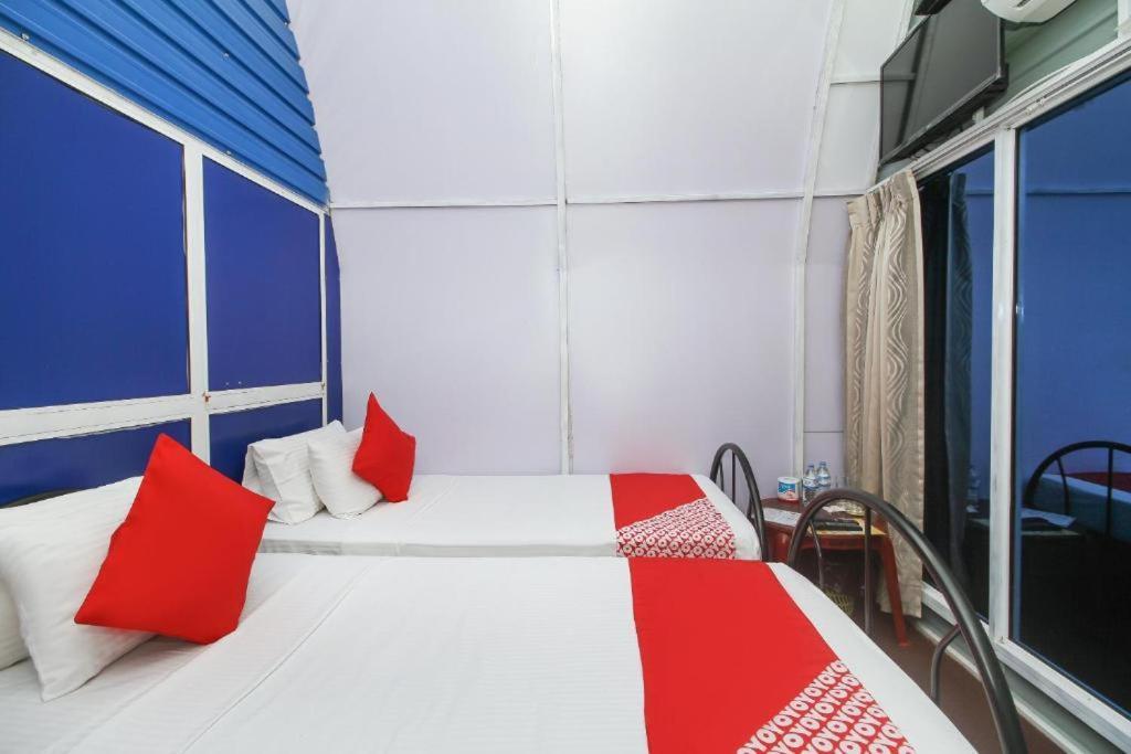 Airport A4 Transit Hub - Eco Chalets Katunayaka Exteriér fotografie